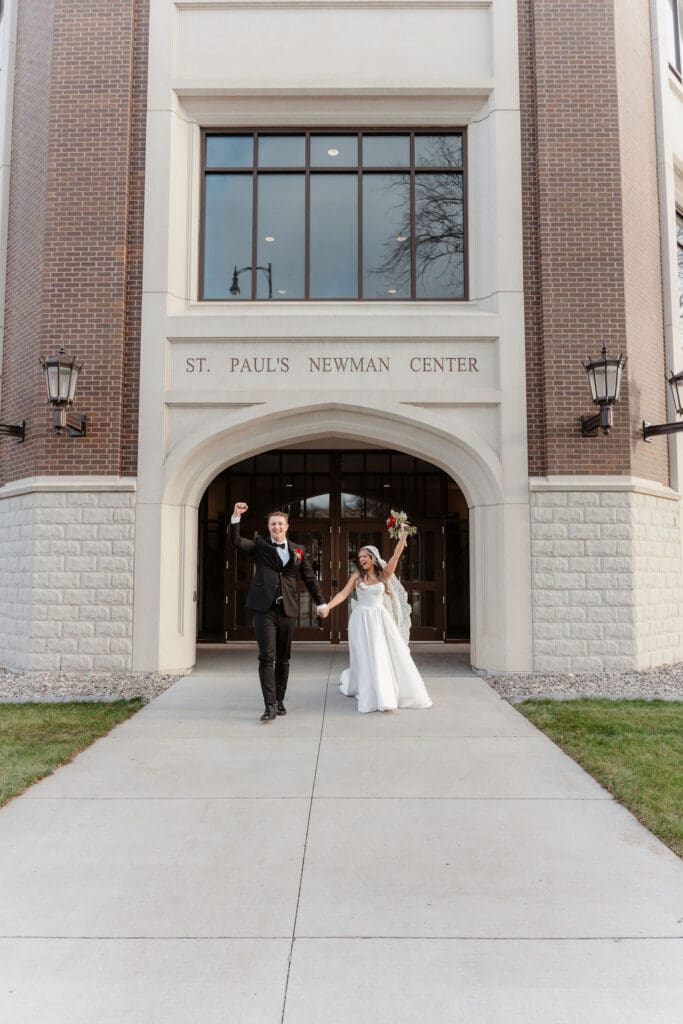 Fargo North Dakota Catholic Church Wedding